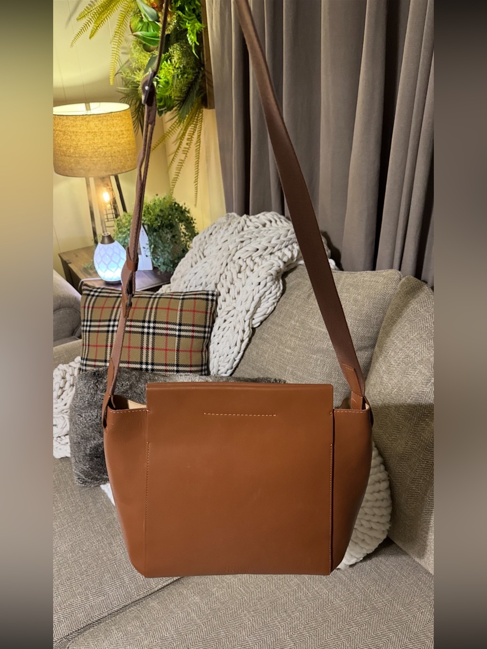 Sale Everlane form cognac brown Leather Shoulder Bag purse made in Italy